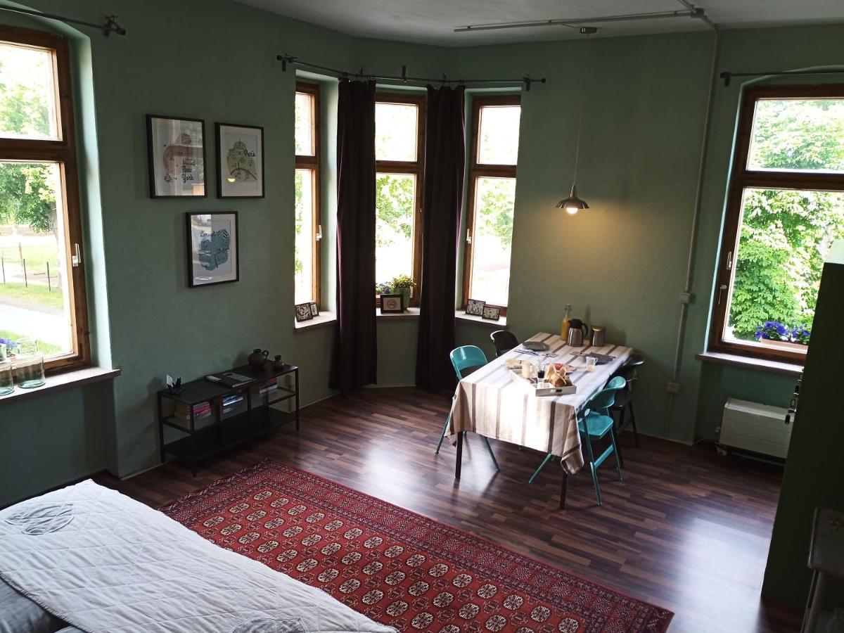 Zur Friedrichsruh Bed & Breakfast Oelsnitz  Eksteriør bilde